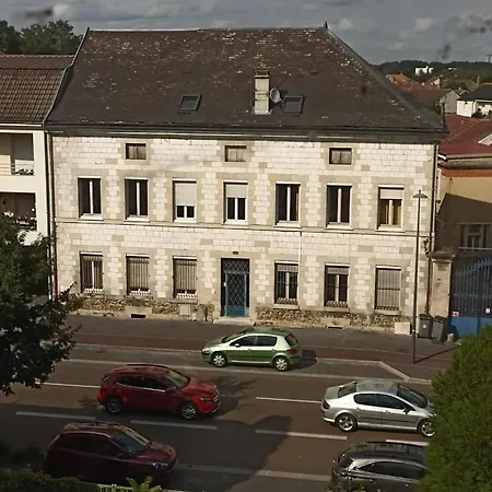 L'Emeraude 2 Chalons-en-Champagne Exterior photo